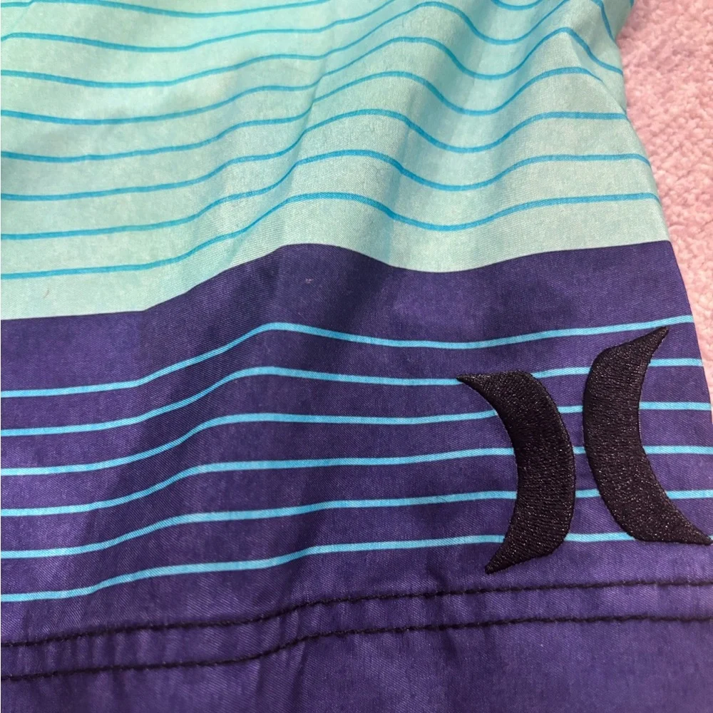 Hurley Men’s Swim Trunks – Size 30 – Multi-Color Blue
